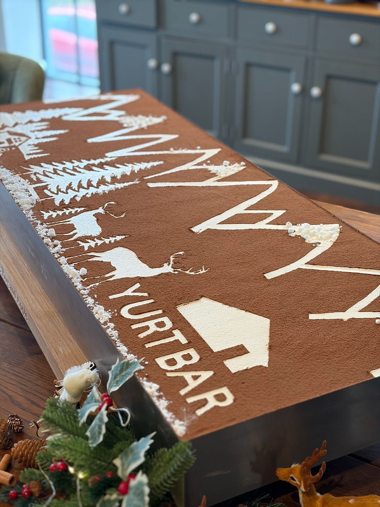 Courcheval's Personalised Dessert by The Hog and Apple Co
